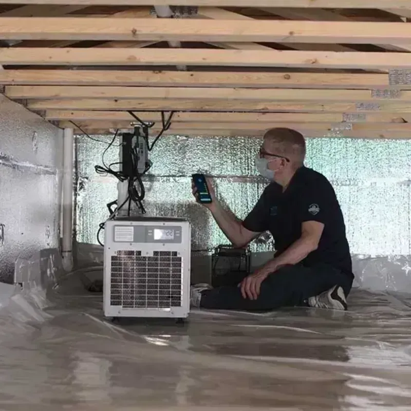 Crawl Space Water Removal Service in Memphis, FL